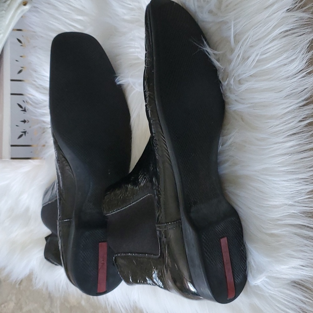 Prada  patent leather slipon ankle shoes size 9 - Picture 16 of 17